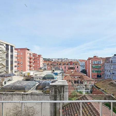 Apartment Elegant With Bridge View Lissabon